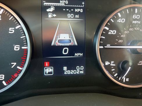 Used 2023 Subaru Ascent Premium w/ Convenience Package AWD/4WD image 19