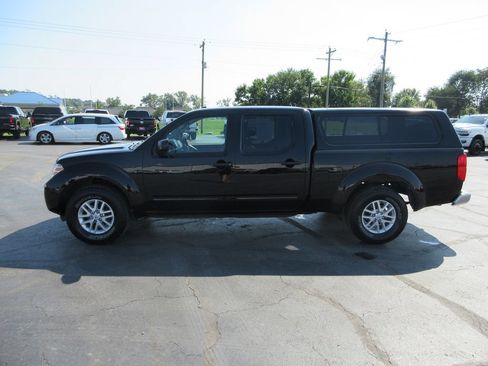 Used 2014 Nissan Frontier SV w/ SV Value Truck Package AWD/4WD image 9
