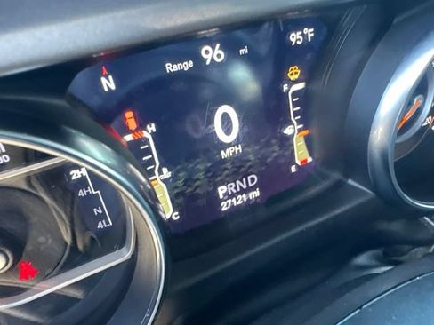 Used 2022 Jeep Wrangler Unlimited Sport AWD/4WD image 11