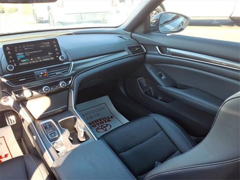 Used 2022 Honda Accord Sport image 10