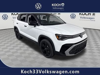 New 2026 Volkswagen Taos SE