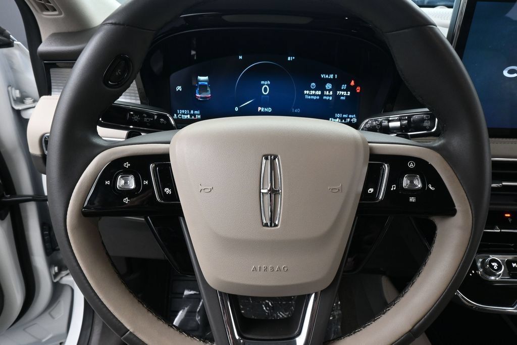 Used 2023 Lincoln Corsair FWD image 18