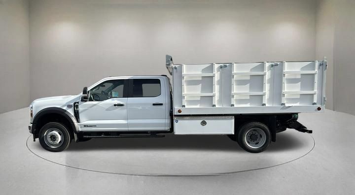 New 2024 Ford F550 4x4 Crew Cab Super Duty image 3