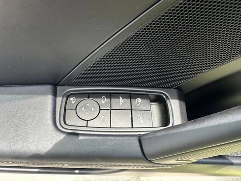 Certified 2025 Porsche 911 Carrera RWD image 21