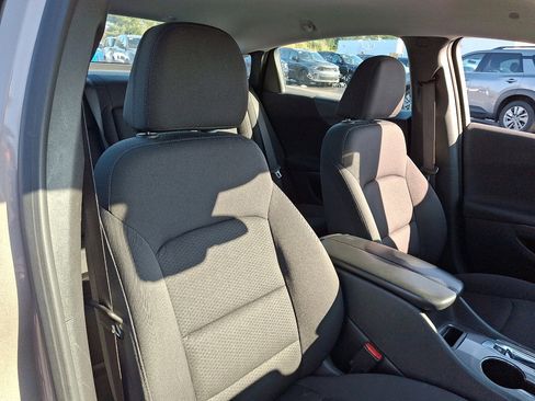Used 2023 Chevrolet Malibu LT image 13