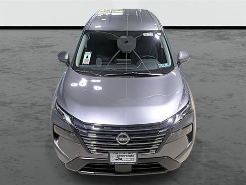 Used 2025 Nissan Rogue SV AWD/4WD image 6
