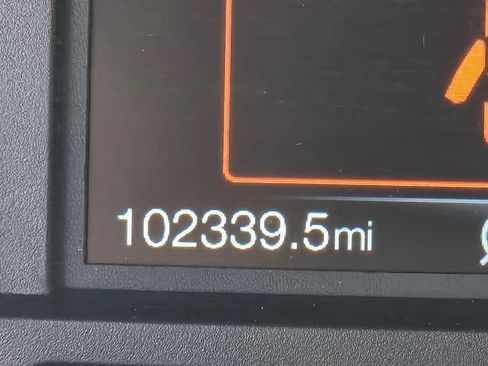 Used 2018 Ford Expedition XLT w/ Equipment Group 201A AWD/4WD image 36
