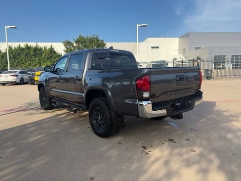Used 2021 Toyota Tacoma SR5 RWD image 7