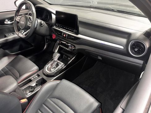 Used 2023 Kia Forte GT w/ GT2 Package image 11