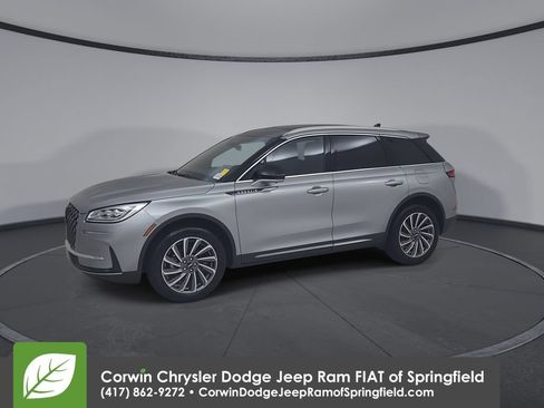 Used 2024 Lincoln Corsair Reserve w/ Equipment Group 201A AWD/4WD image 7