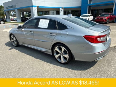 Used 2018 Honda Accord Touring image 20