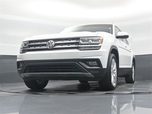 Used 2019 Volkswagen Atlas SE image 46