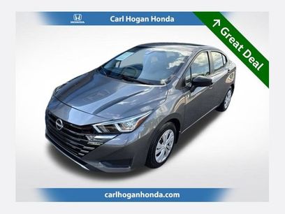 Used 2024 Nissan Versa S w/ Trunk Package