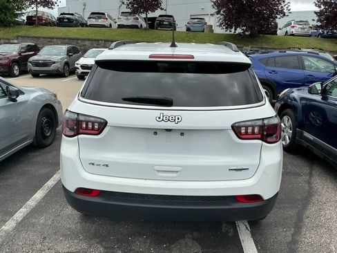Used 2024 Jeep Compass Latitude AWD/4WD image 6