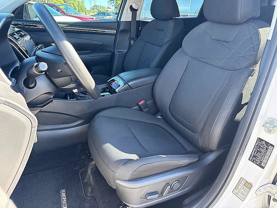 Certified 2023 Hyundai Tucson SEL FWD image 13