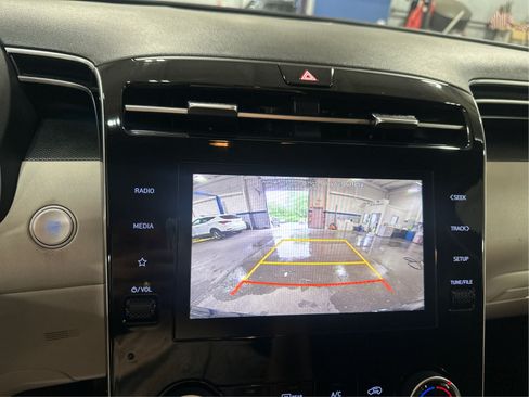 Certified 2023 Hyundai Tucson SEL AWD/4WD image 15