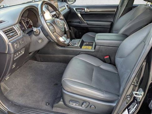 Used 2023 Lexus GX 460 Premium w/ Premium Plus Package image 16