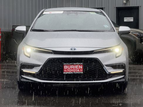 Certified 2025 Toyota Corolla SE image 8