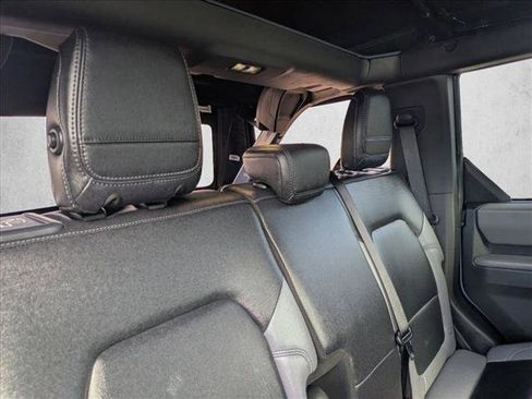 Used 2023 Ford Bronco Black Diamond image 22