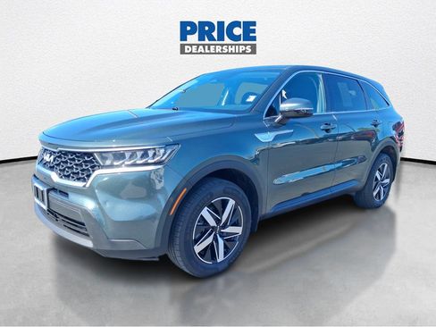 Used 2022 Kia Sorento LX AWD/4WD image 2