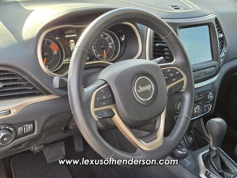 Used 2016 Jeep Cherokee Limited AWD/4WD image 21