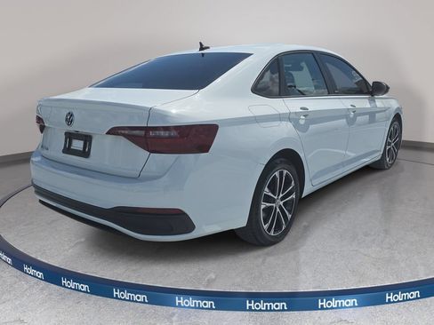 Used 2024 Volkswagen Jetta Sport FWD image 8