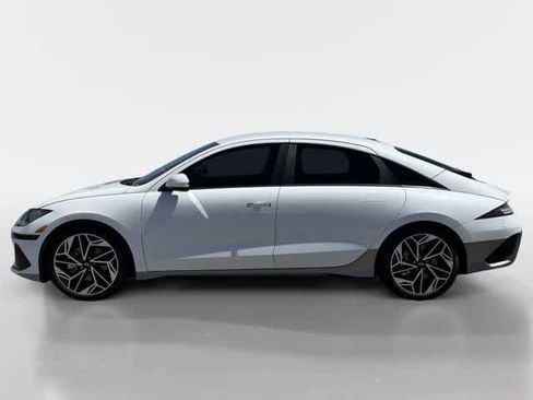 Used 2023 Hyundai Ioniq 6 SEL AWD/4WD image 2