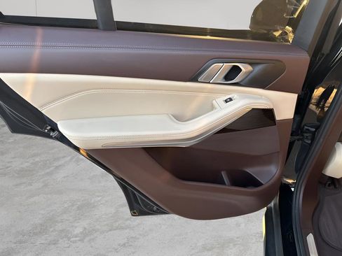 Used 2019 BMW X5 xDrive40i w/ Convenience Package image 31