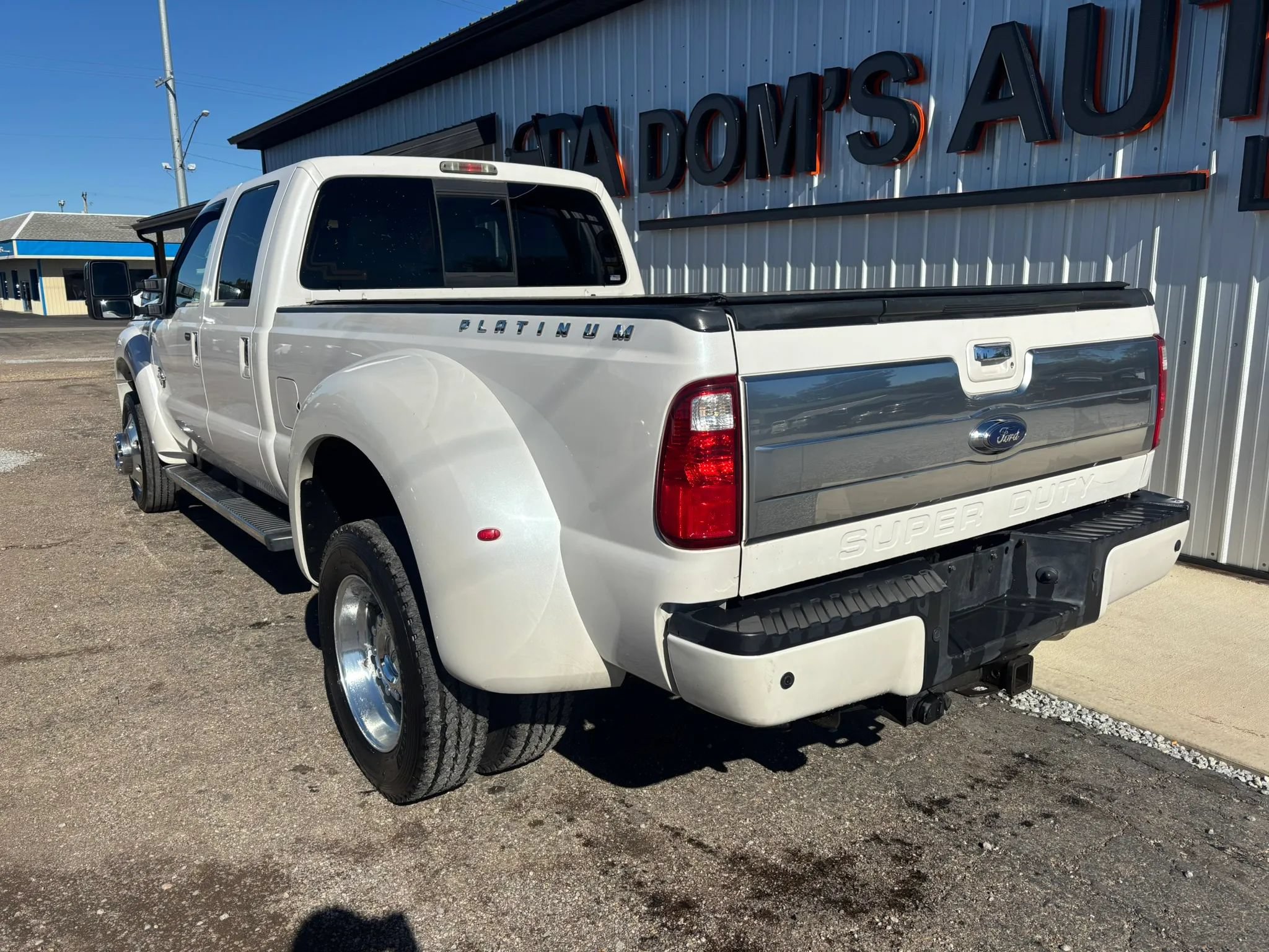 Used 2016 Ford F450 Platinum AWD/4WD image 4