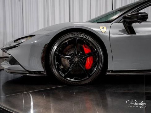 Used 2022 Ferrari SF90 Spider AWD/4WD image 13