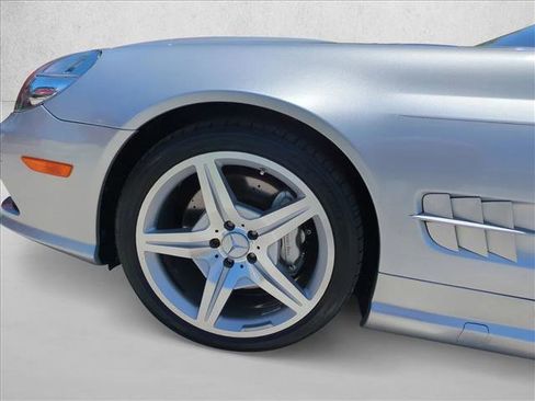 Used 2009 Mercedes-Benz SL 550 image 18