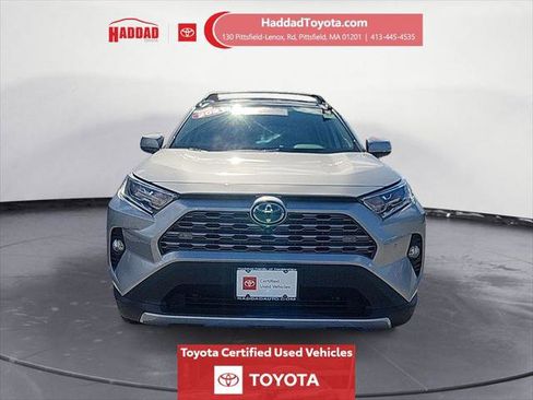Certified 2021 Toyota RAV4 Limited AWD/4WD image 9
