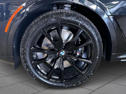 New 2026 BMW X7 xDrive40i w/ Executive Package image 11