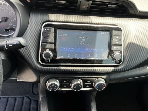 Certified 2024 Nissan Kicks S FWD image 16