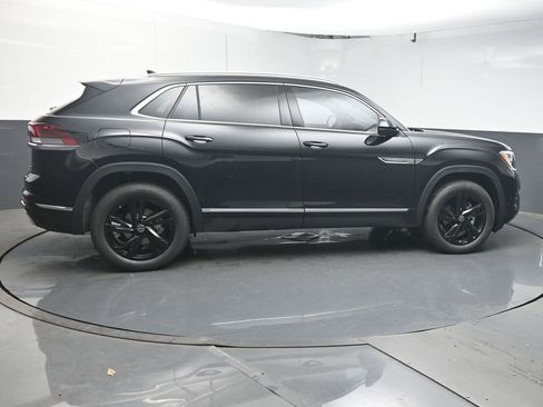 New 2026 Volkswagen Atlas Cross Sport SEL Premium R-Line AWD/4WD image 8