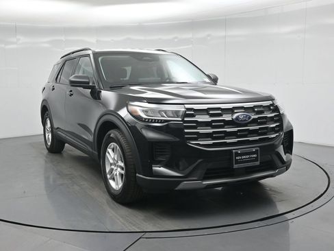 New 2026 Ford Explorer Active RWD image 51