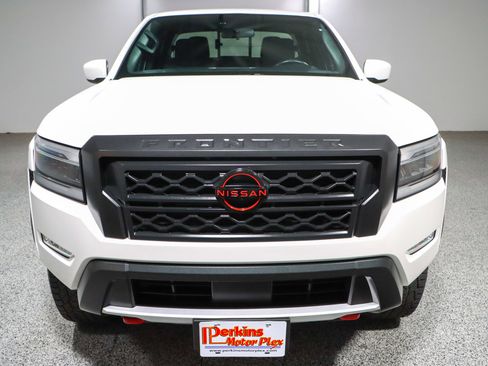 Used 2024 Nissan Frontier PRO-4X w/ Off-Road Protection Package image 4