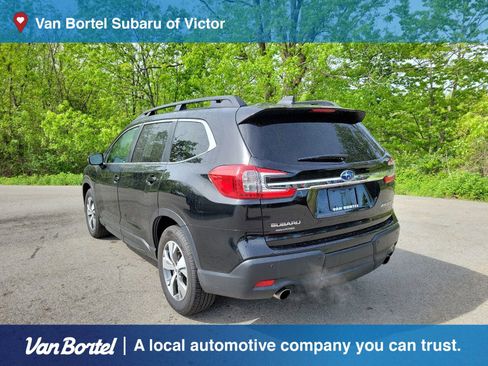 Certified 2023 Subaru Ascent Premium w/ Convenience Package AWD/4WD image 3