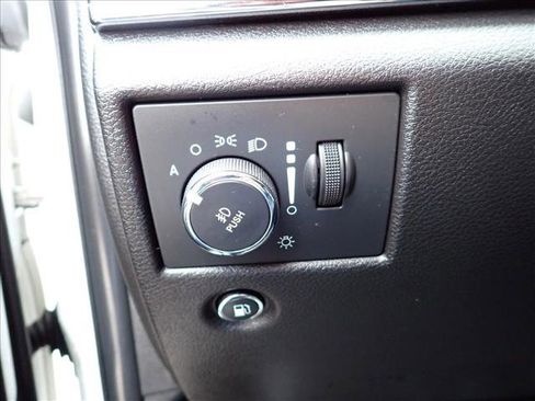 Used 2017 Jeep Grand Cherokee Summit w/ Platinum Series Group image 18