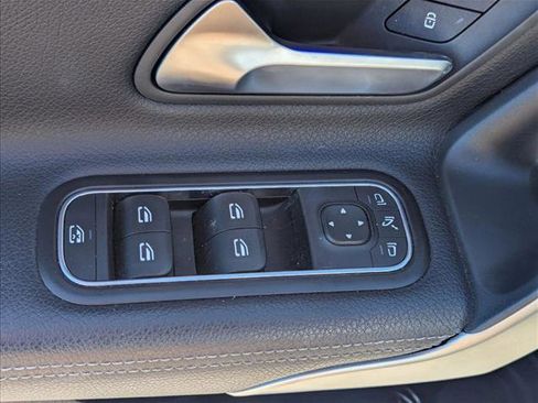 Certified 2019 Mercedes-Benz A 220 4MATIC image 6