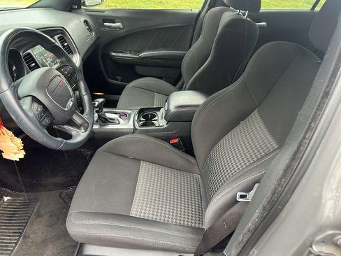 Used 2019 Dodge Charger GT RWD image 15