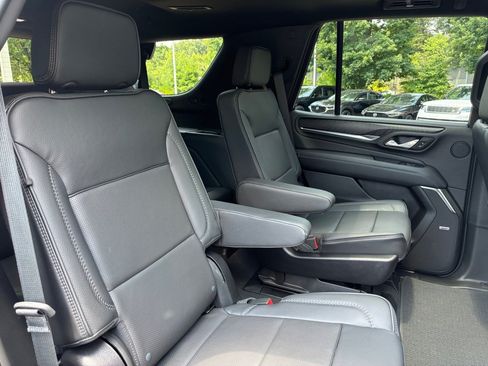 Used 2024 GMC Yukon Denali AWD/4WD image 29