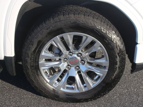 Used 2023 GMC Sierra 1500 Denali w/ Technology Package AWD/4WD image 37