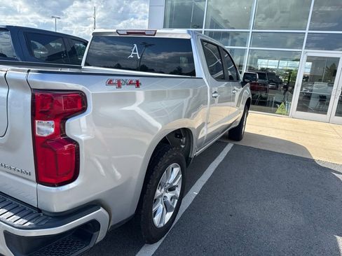 Used 2022 Chevrolet Silverado 1500 Custom AWD/4WD image 11