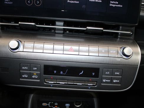 Used 2024 Hyundai Kona SEL image 41