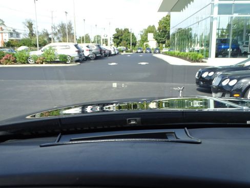 Used 2015 Rolls-Royce Wraith RWD image 25