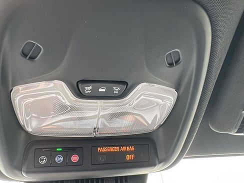 New 2025 Chevrolet Colorado LT w/ LT Convenience Package image 47