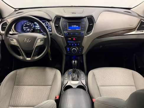 Used 2017 Hyundai Santa Fe Sport FWD image 12