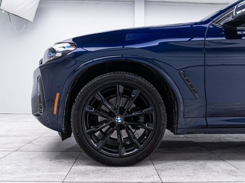 Used 2024 BMW X4 xDrive30i w/ Premium Package image 32