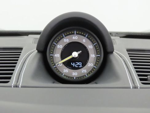 Certified 2026 Porsche 911 GT3 RWD image 25